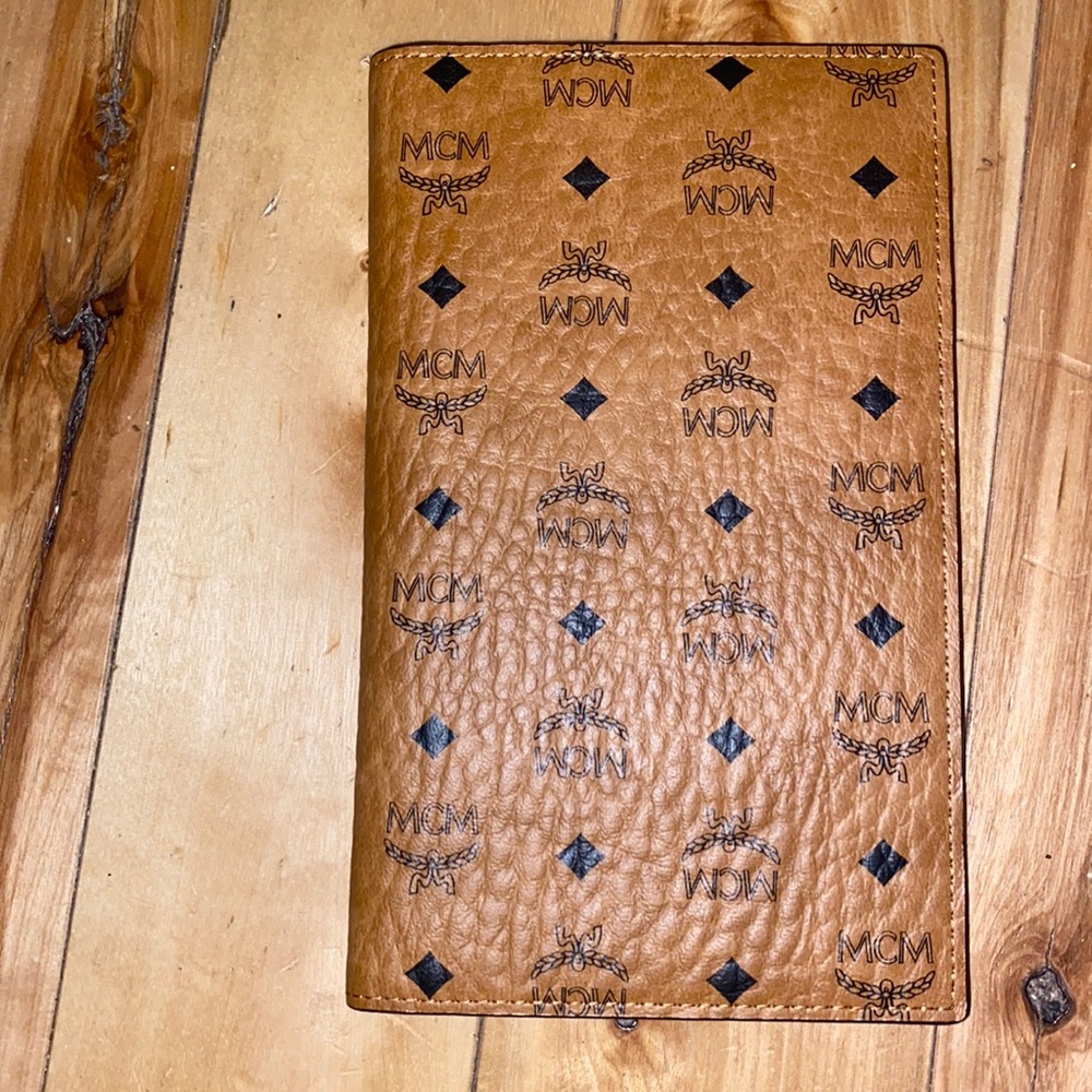 New mcm passport wallet